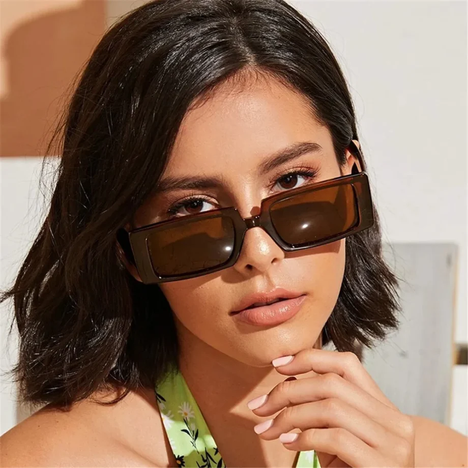 Fierce Edge Rectangle Sunglasses – Bold Y2K Revival Look