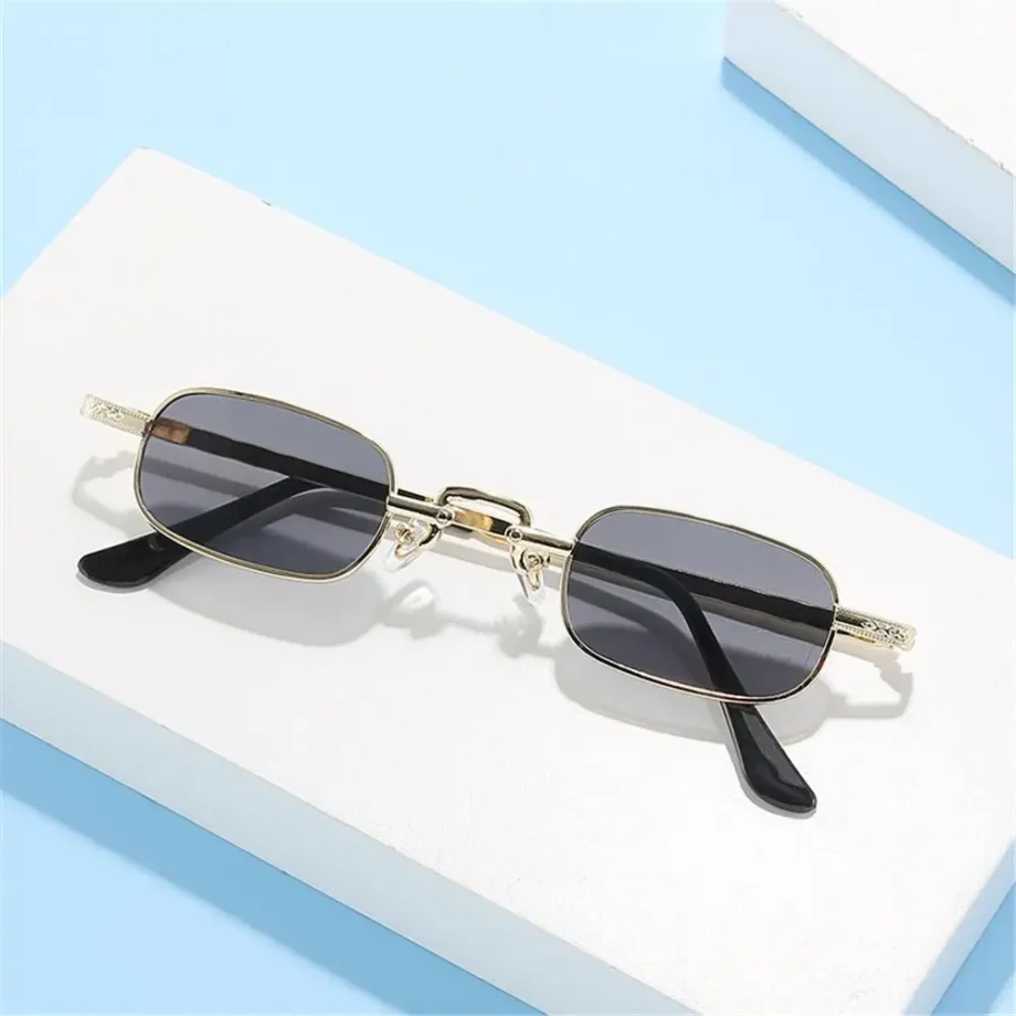 Vintage Gold Rectangle Sunglasses – Y2K Aesthetic with Black Lenses