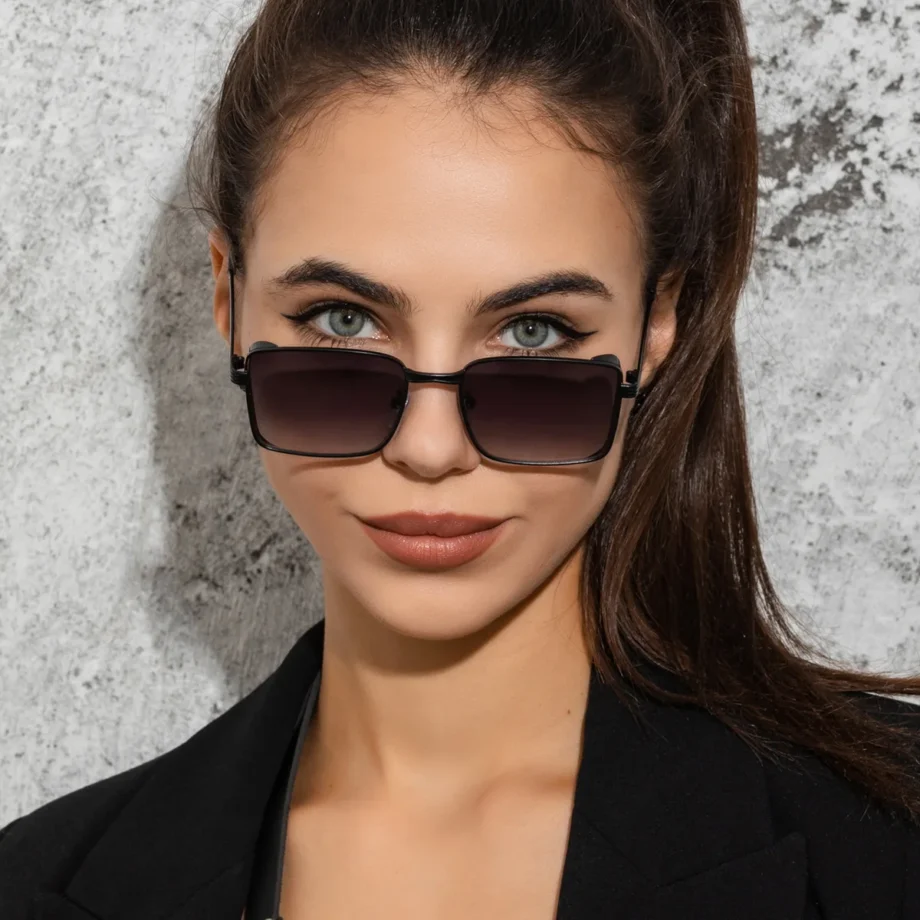 Rectangle Retro Sunglasses for Women – Trendy Gold & Black Frame Styles in 5 Colors